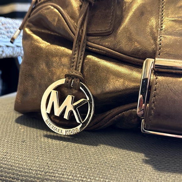 Leather Michael Kors Shoulder Bag - Antique Gold Colour - Picture 2 of 6